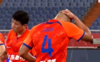 星空体育-上海申花客场不敌山东鲁能，遭遇连败