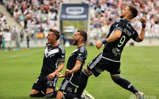 星空体育官方网站-欧洲足球巨星加盟亚眠公园队，实力大增