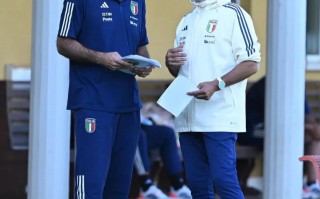 星空体育官网入口-意大利国家队备战情况曝光，教练组亮出锋芒