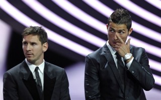 星空体育官网入口-76人队球星突破个人壁垒，全力支持团队荣誉