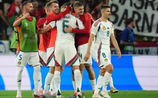 星空体育官方网站-欧国联比赛揭晓胜负，球队收获珍贵胜利