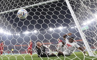 星空体育官方网站-意大利惨遭瑞士逆转，陷入欧预赛出线困境