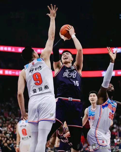 星空体育-黑马崛起冷门球队业绩逐渐回升-第1张图片-星空体育官方网站