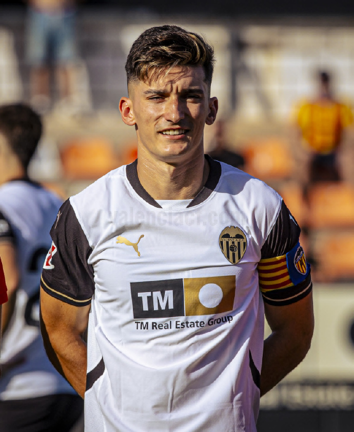 星空体育app-瓦伦西亚在近期比赛中表现抢眼-第2张图片-星空体育官方网站