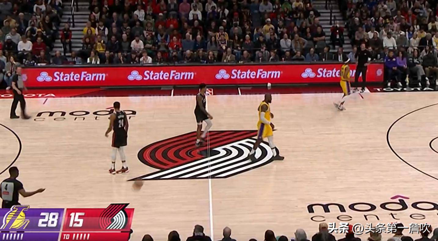 星空体育官方网站-开拓者连续遭遇困境，面临士气低迷挑战-第2张图片-星空体育官方网站