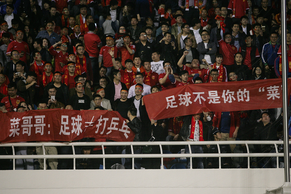 星空体育官网-大赛将至，球迷热切期待一场惊心动魄的战役-第2张图片-星空体育官方网站