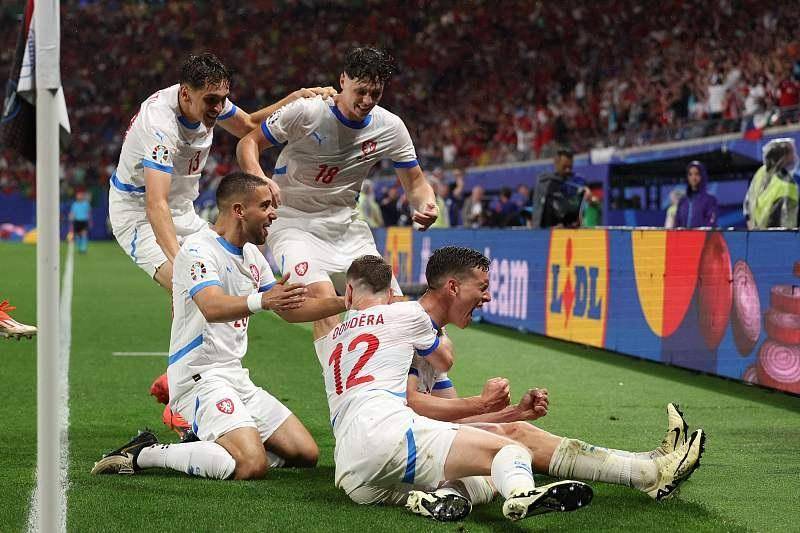 星空体育-比利时客场1-1战平捷克,小组领先优势隐现-第2张图片-星空体育官方网站 星空体育-比利时客场1-1战平捷克,小组领先优势隐现-第2张图片-星空体育官方网站