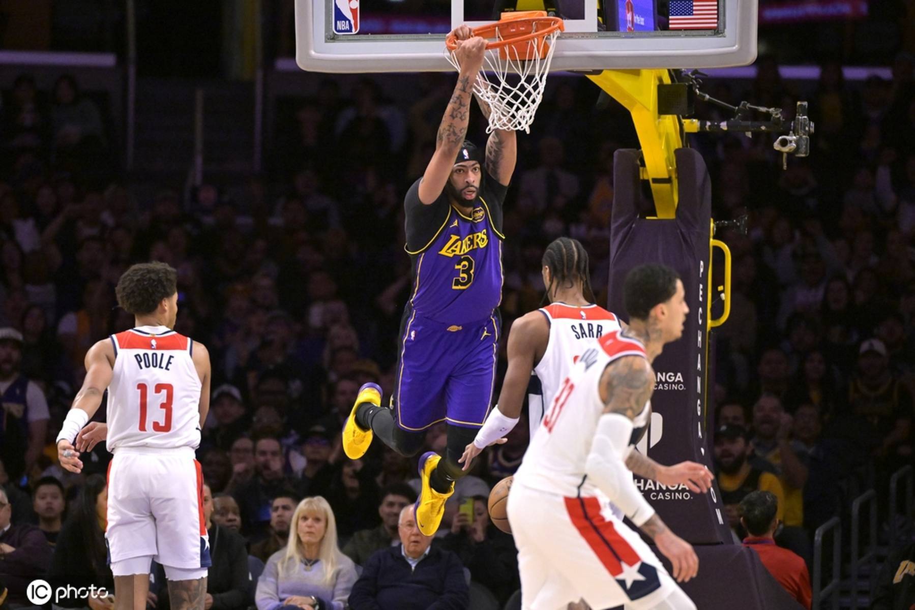 星空体育官方网站-湖人豪取20+大胜奇才，保持不败之冠-第2张图片-星空体育官方网站