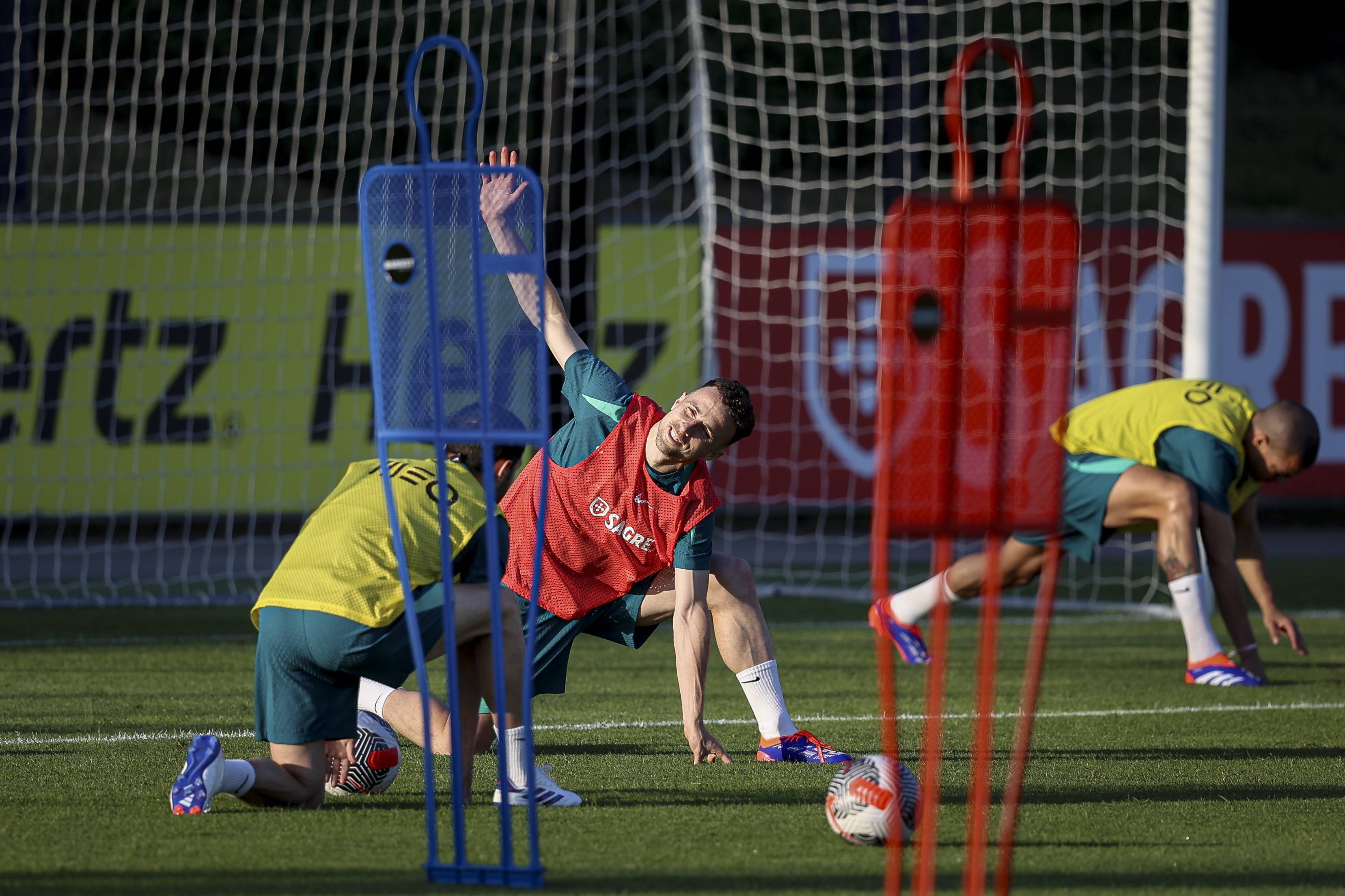 星空体育官方网站-葡萄牙队雄心勃勃，备战重要比赛-第2张图片-星空体育官方网站