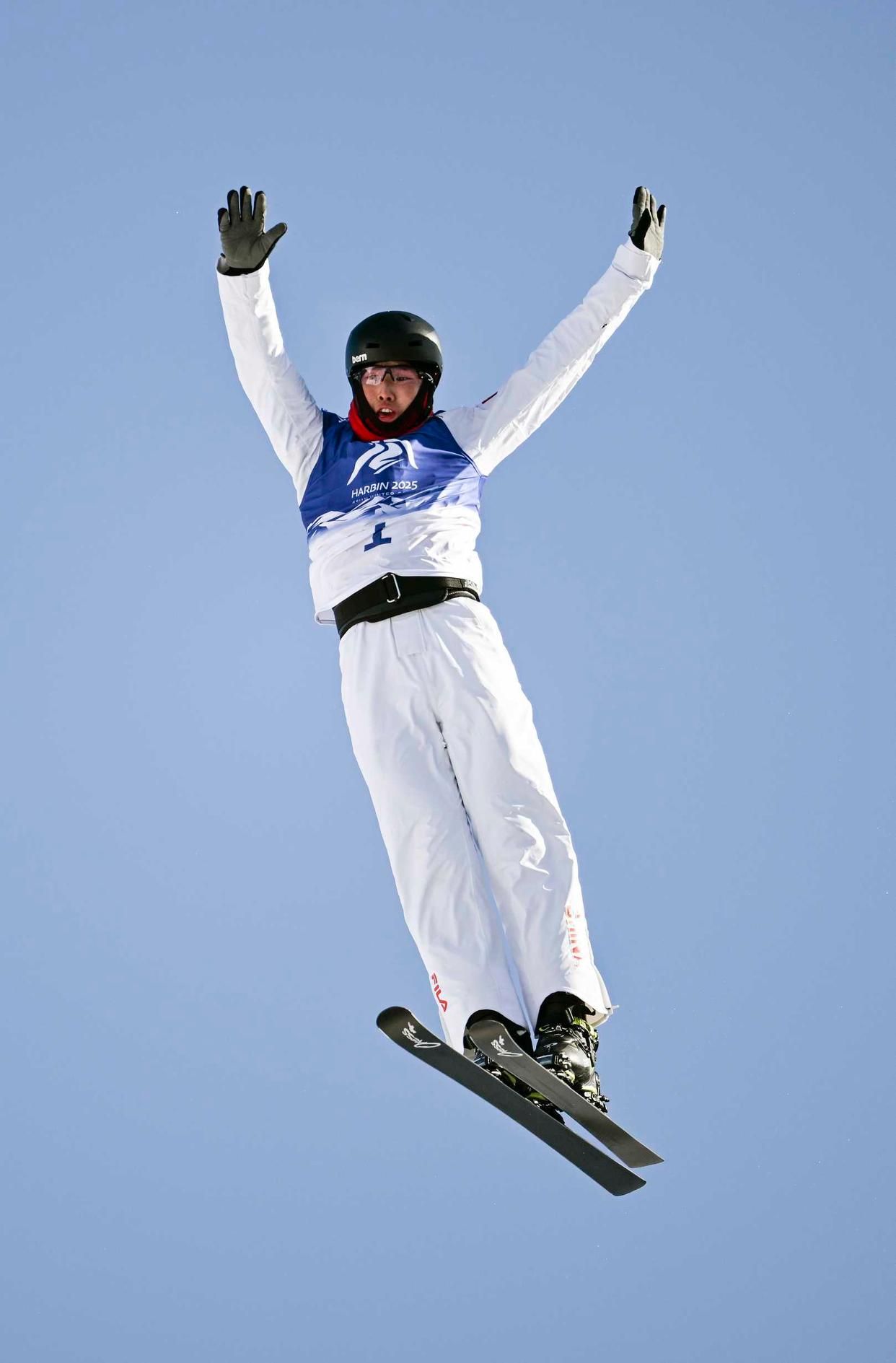 星空体育官网-急速滑雪男子决赛选手飞驰赛场-第2张图片-星空体育官方网站 星空体育官网-急速滑雪男子决赛选手飞驰赛场-第2张图片-星空体育官方网站