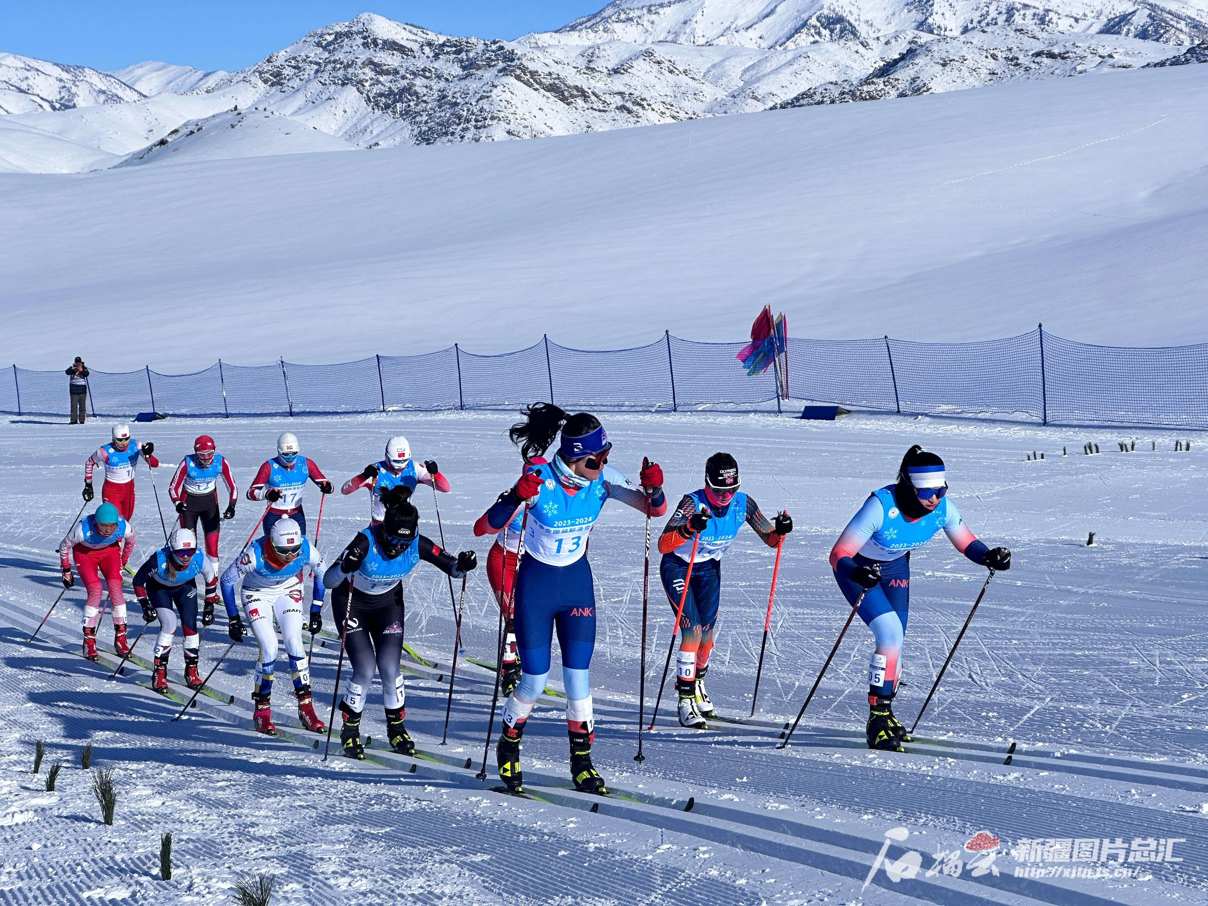 星空体育app-越野滑雪混合团体决赛紧张进行-第2张图片-星空体育官方网站
